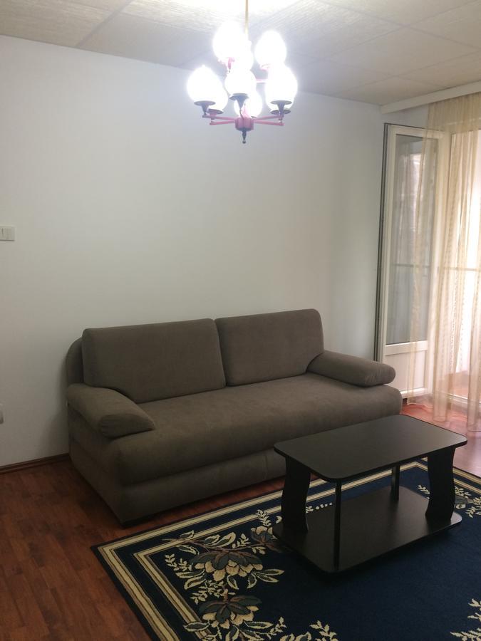 Voxx Apartment Orsova Exterior photo